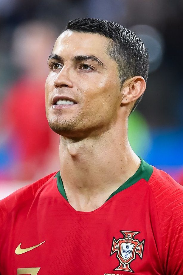 List of footballers with 500 or more goals Logo