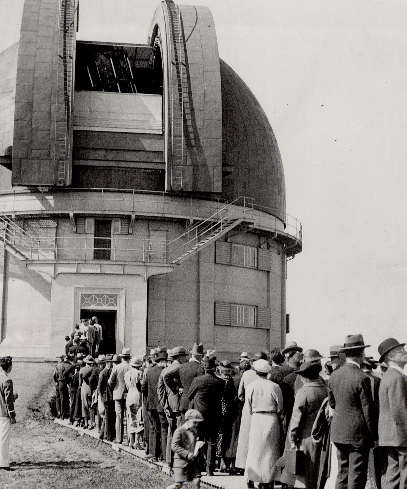 List of largest optical telescopes historically Logo