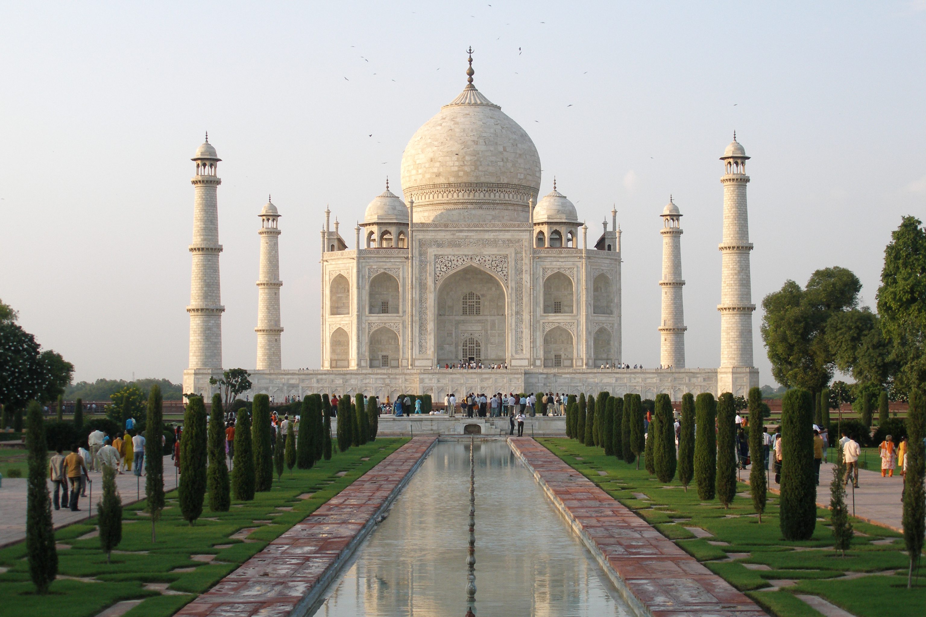 Origins and architecture of the Taj Mahal Logo